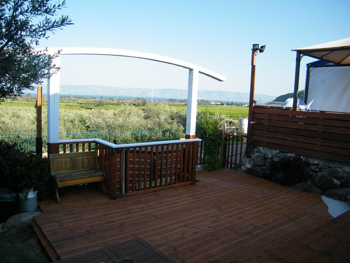 The Lake House Migdal Exterior photo